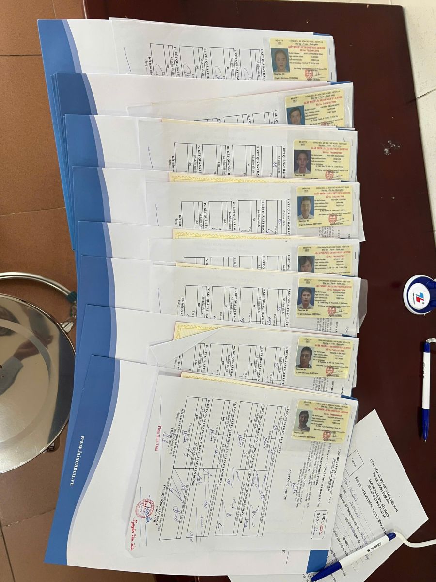 dạy lái xe tại bến cát